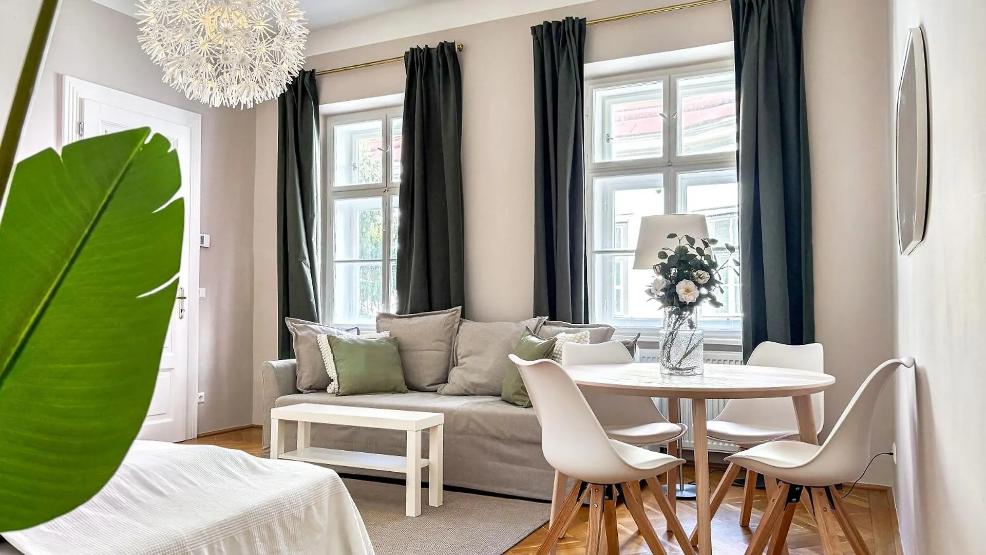 Chic 1-Br Apartment - Perfect Location Vienna