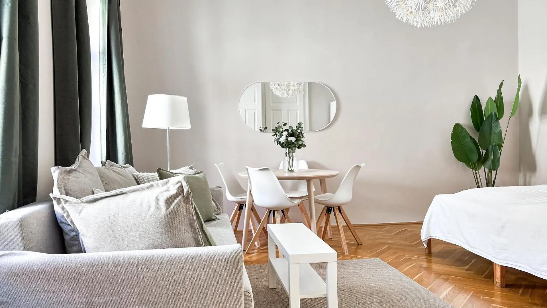 Chic 1-Br Apartment - Perfect Location Vienna